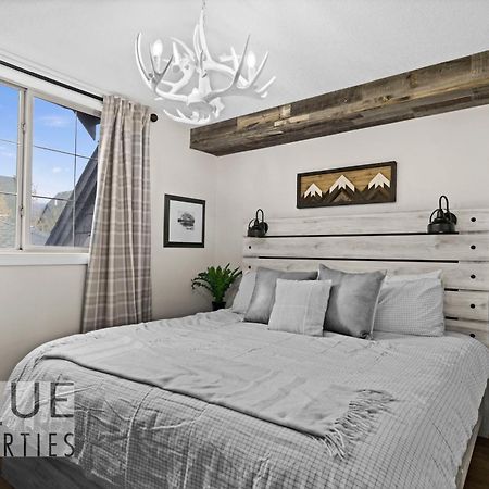 Mystic Mountain Chalet, Heated Outdoor Pool & Hot Tub, Free Parking, Fast Wifi! Кенмор Екстер'єр фото