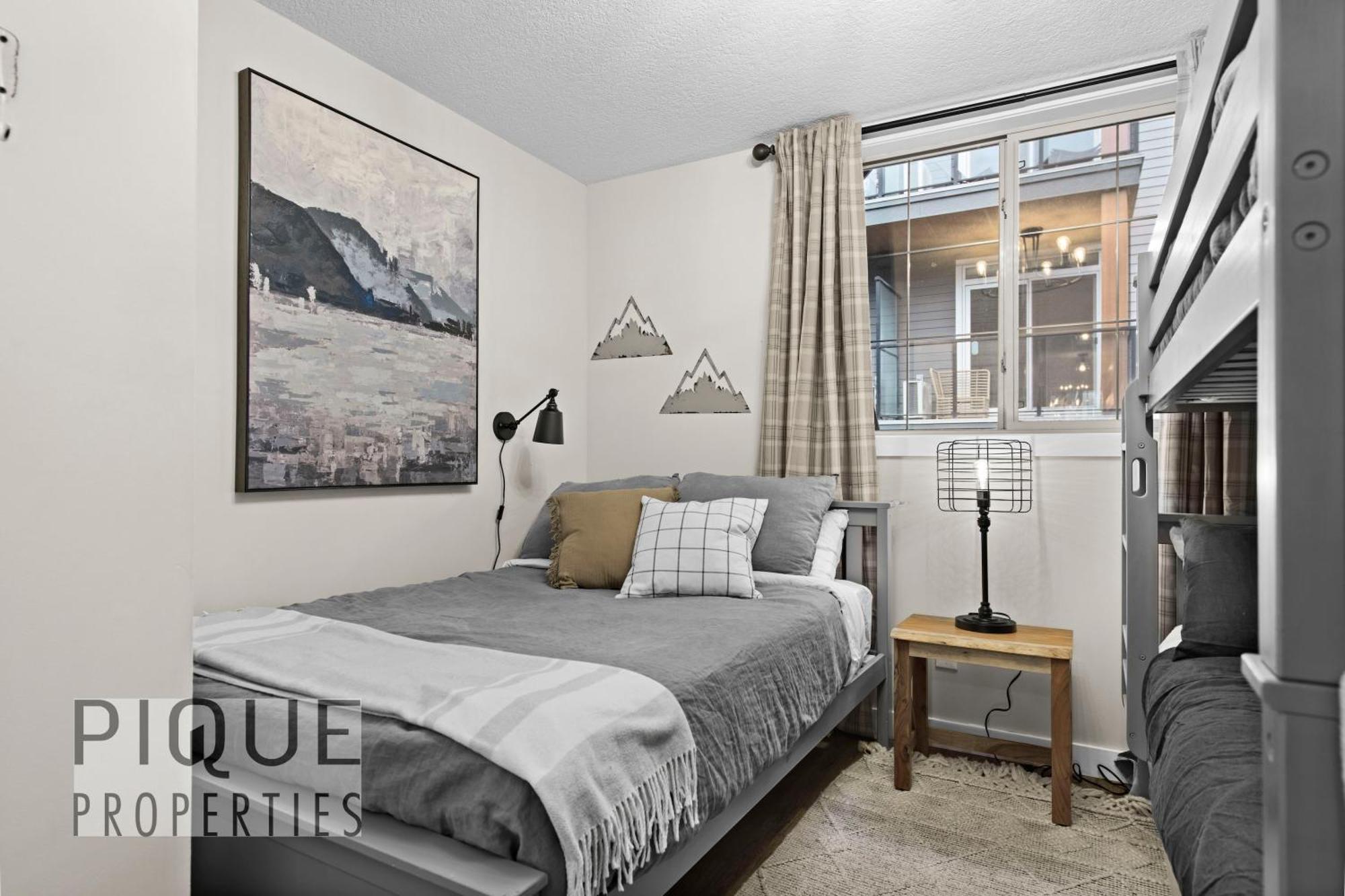Mystic Mountain Chalet, Heated Outdoor Pool & Hot Tub, Free Parking, Fast Wifi! Кенмор Екстер'єр фото